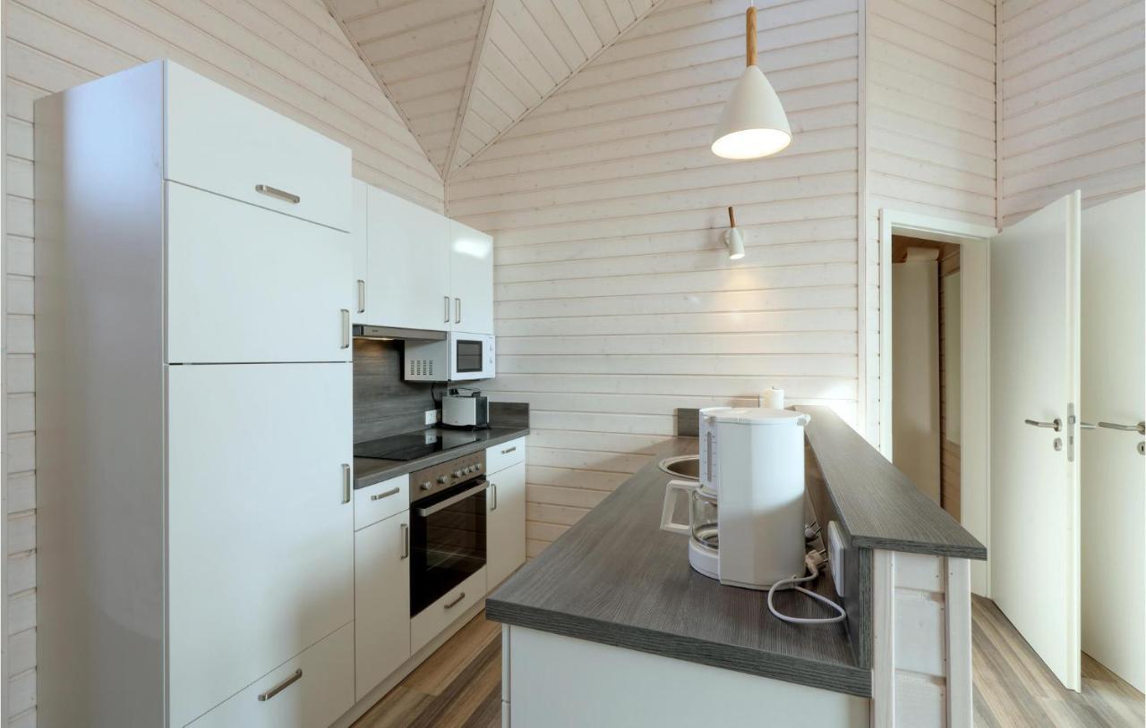 Stunning Home In Krems Ii-Warderbrueck With Wifi Gols Exterior foto