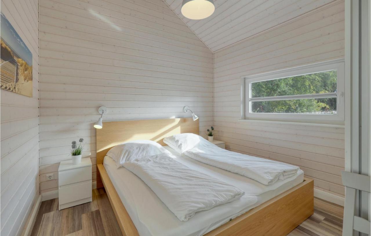 Stunning Home In Krems Ii-Warderbrueck With Wifi Gols Exterior foto